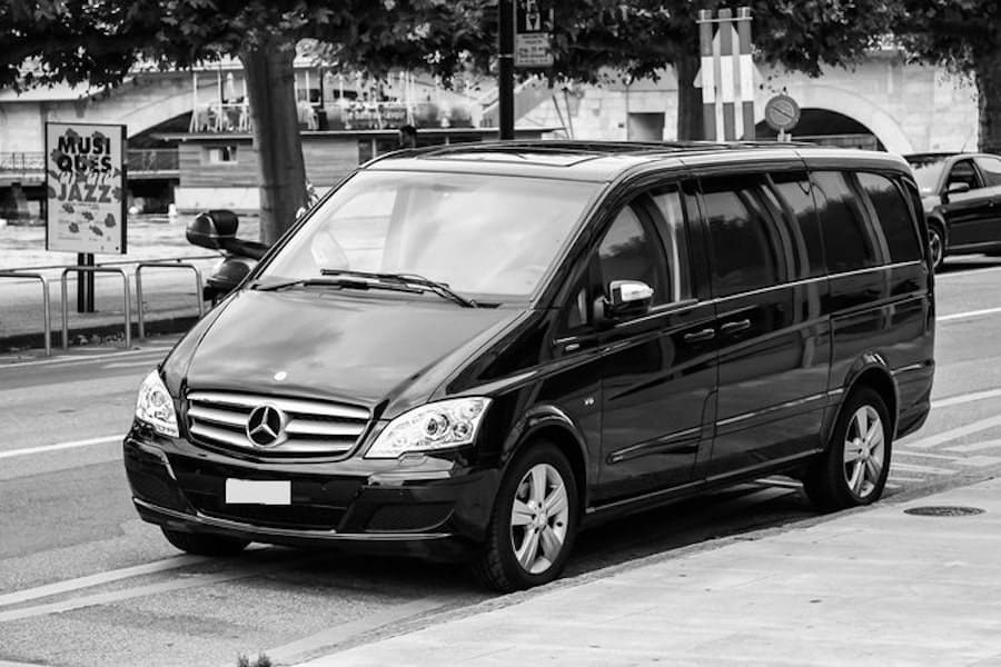 mercedes_v